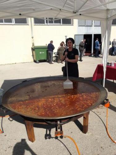 PAELLAS GIGANTES LA BAMBINA